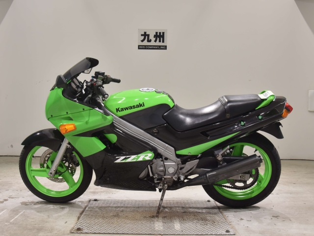 Kawasaki ZZR250