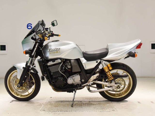 Kawasaki ZRX1100