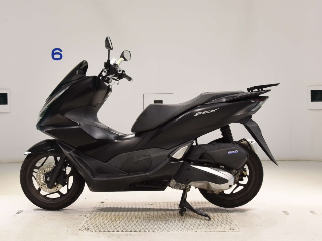 Honda PCX125-4