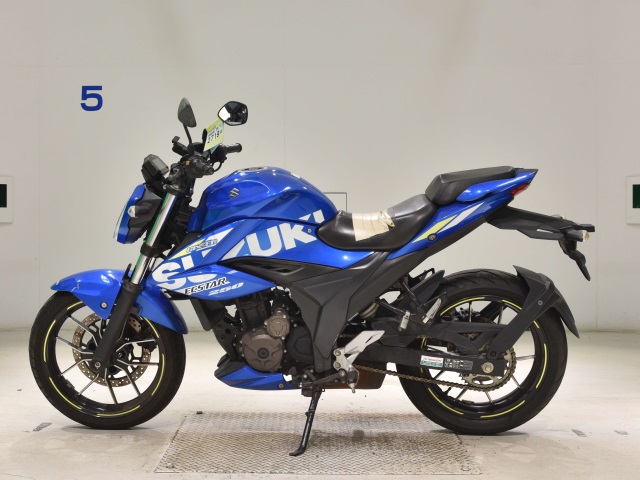 Suzuki GIXXER-250