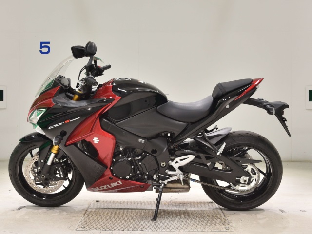 Suzuki GSX-S1000F