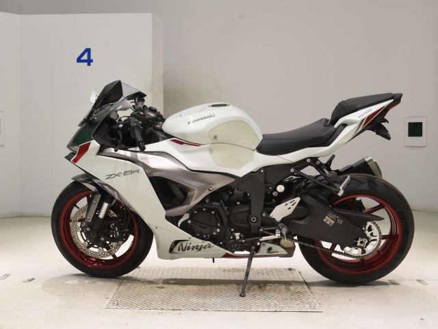 Kawasaki ZX-6RA