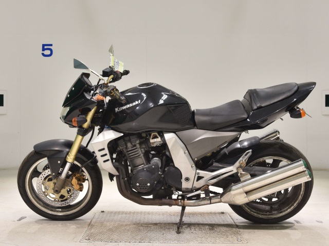 Kawasaki Z1000-2