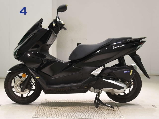 Honda PCX125-4