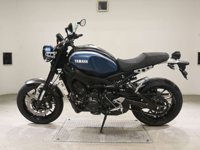 Yamaha XSR900