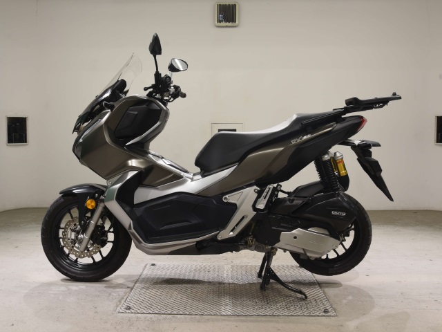 Honda ADV150