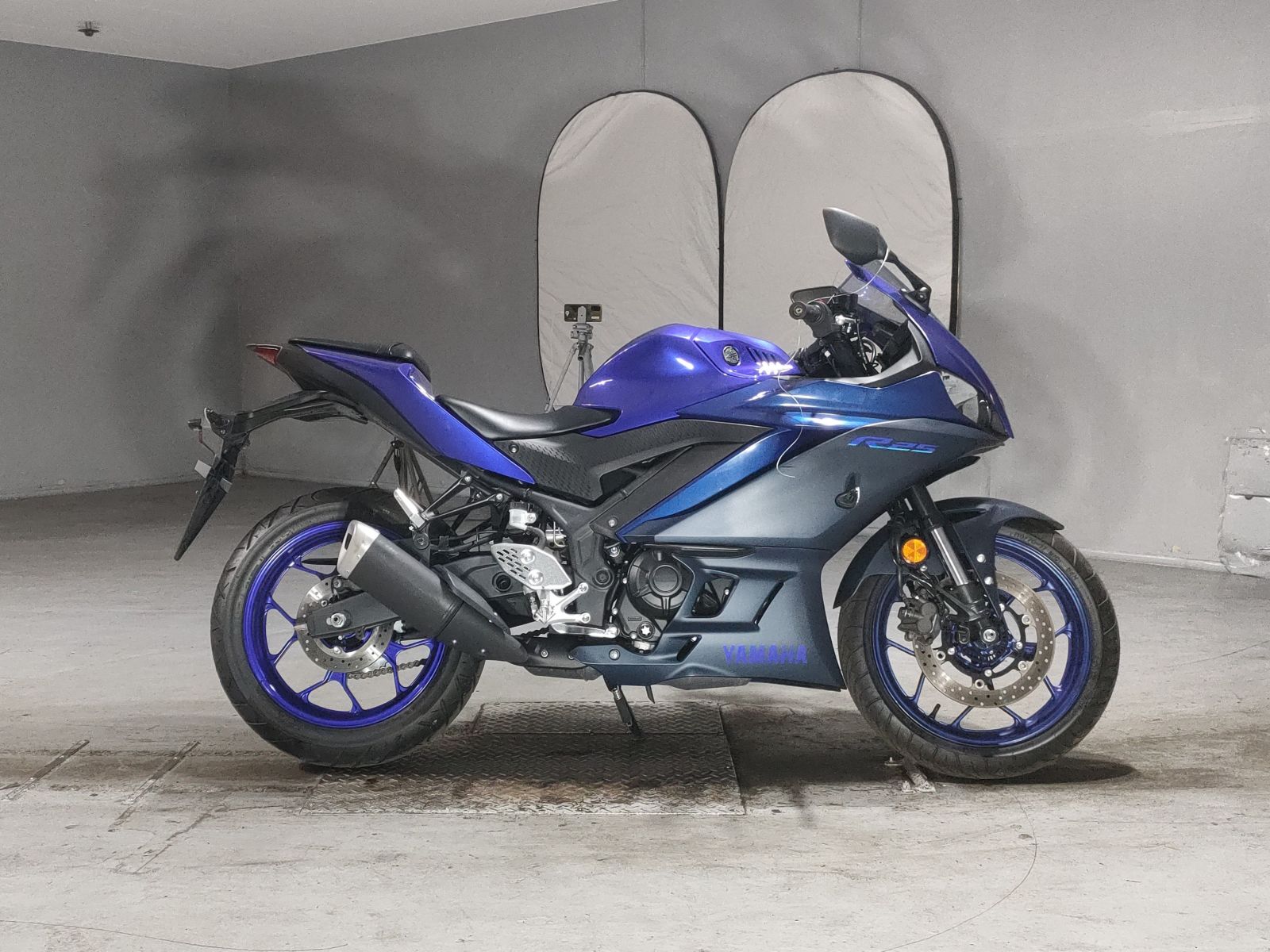 Yamaha YZF-R25