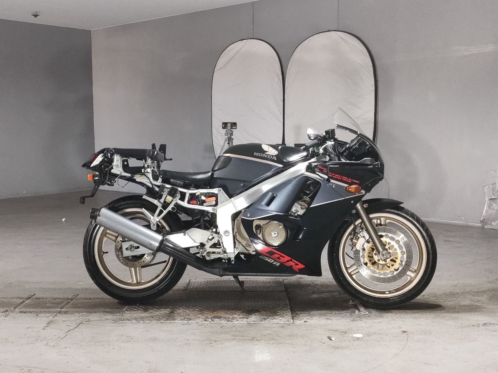 Honda CBR250R