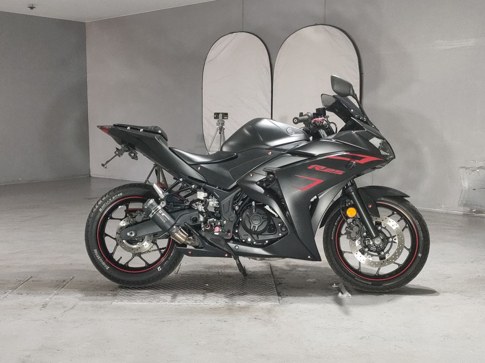 Yamaha YZF-R25