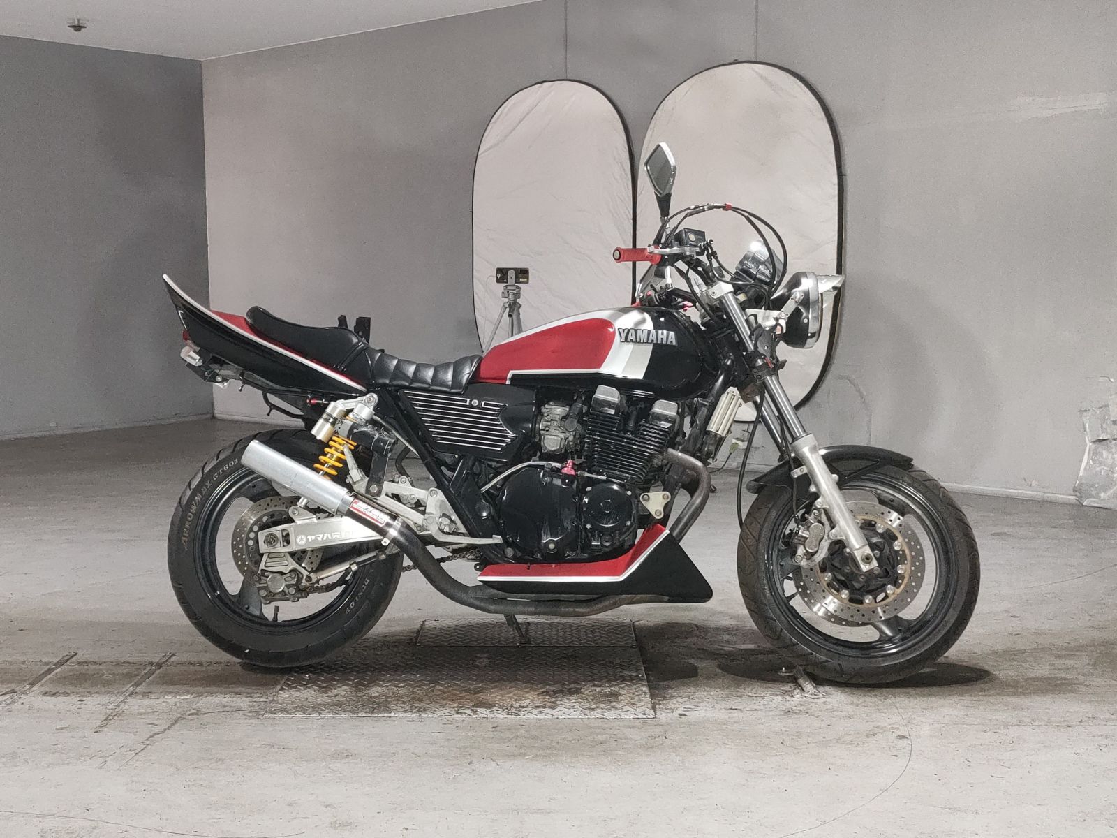 Yamaha XJR400R-1
