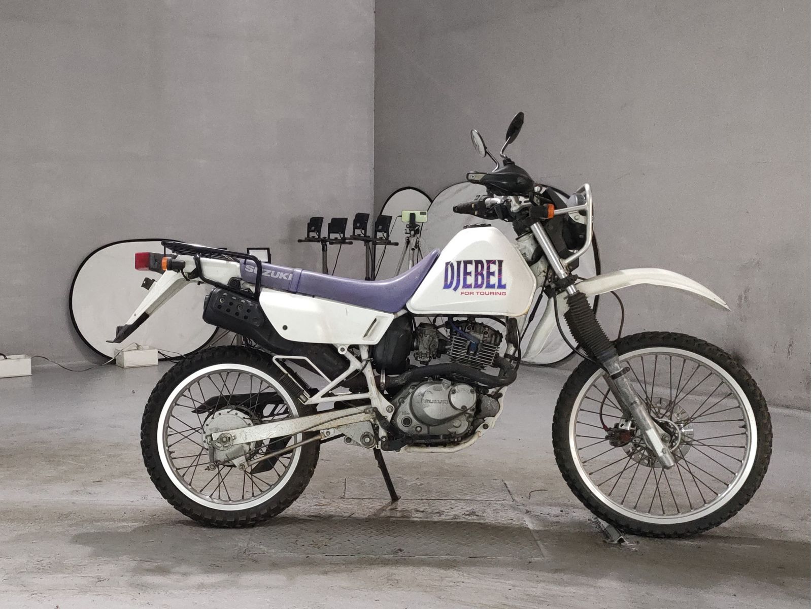 Suzuki DJEBEL125