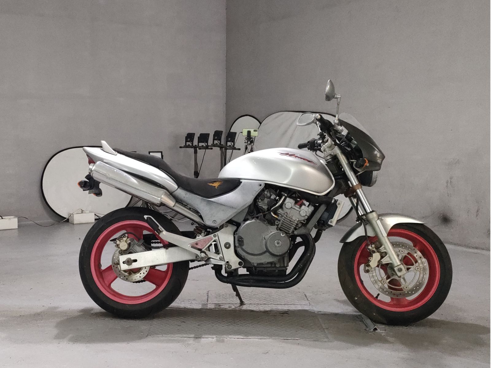 Honda HORNET250