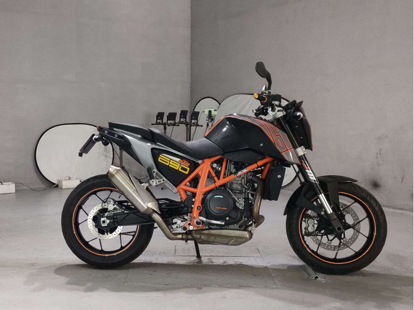 KTM 690 DUKE