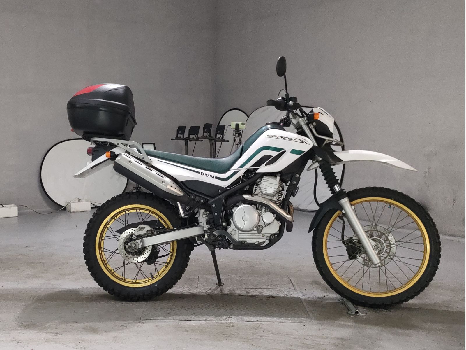Yamaha SEROW 250