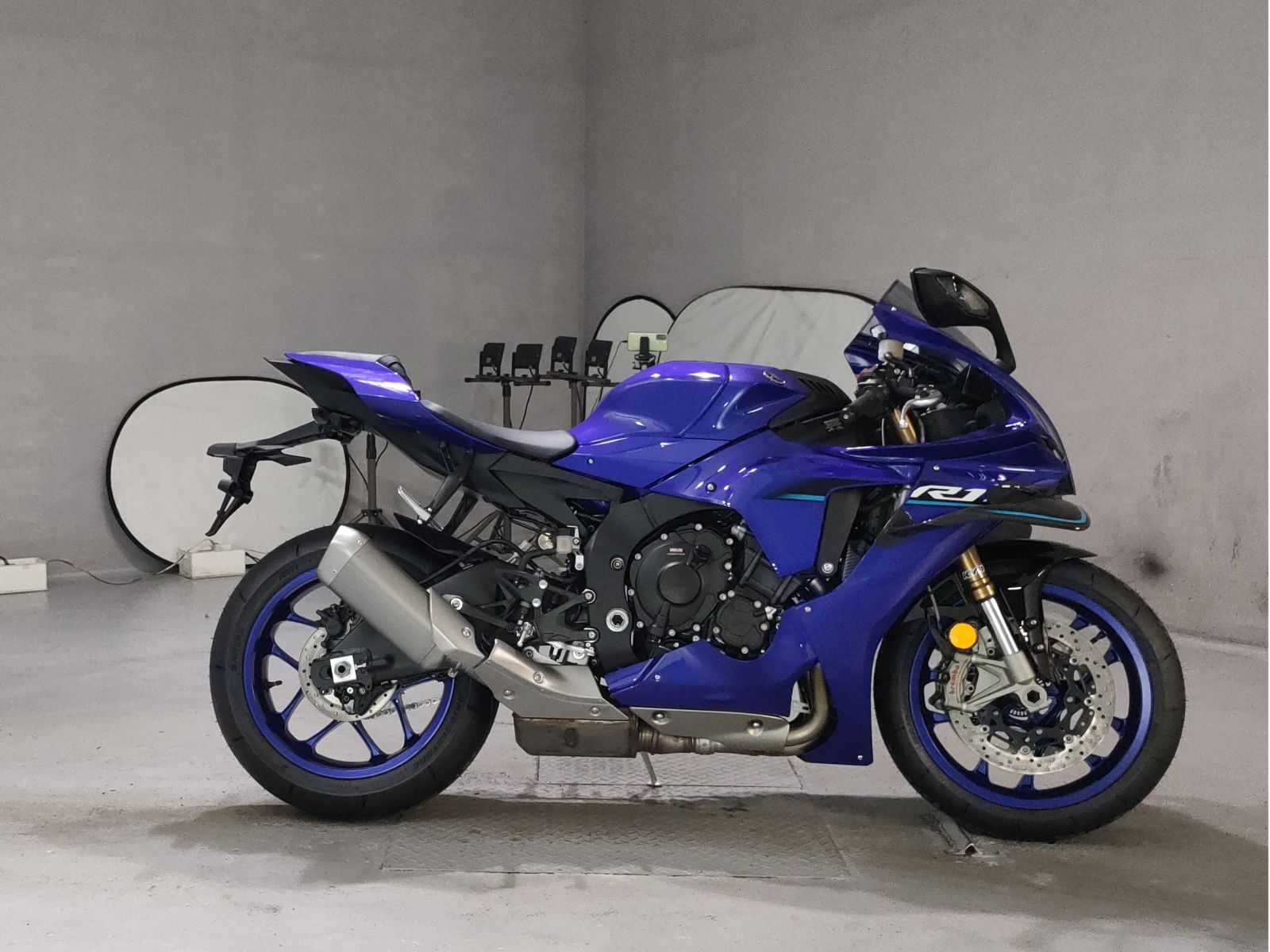 Yamaha YZF-R1