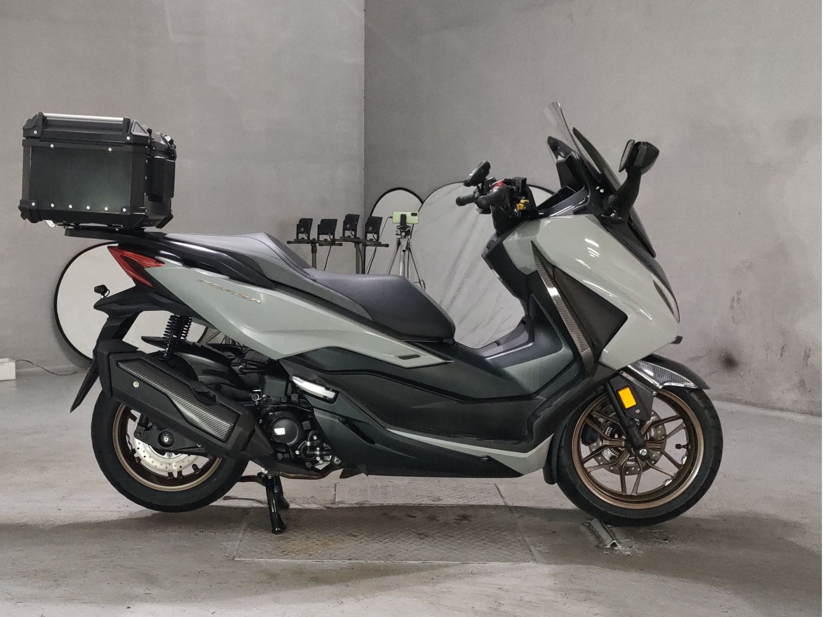 Honda FORZA
