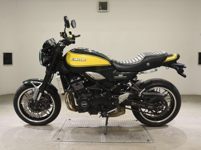 Kawasaki Z900RS