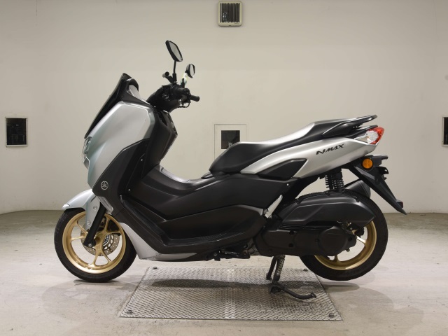 Yamaha NMAX-2