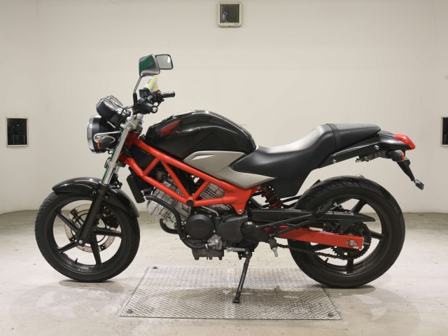 Honda VTR250