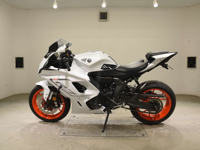 Yamaha YZF-R7-2