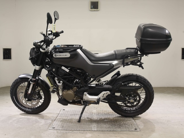 Husqvarna HUSQUARNA SUBARU TOPIREN125