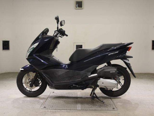 Honda PCX125-2