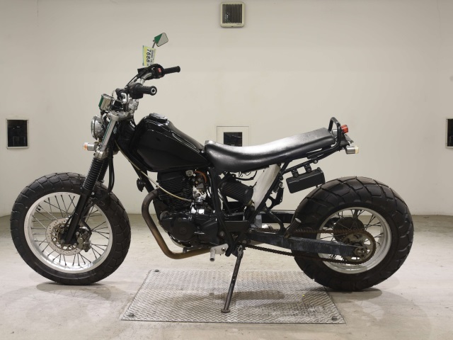 Yamaha TW200-2