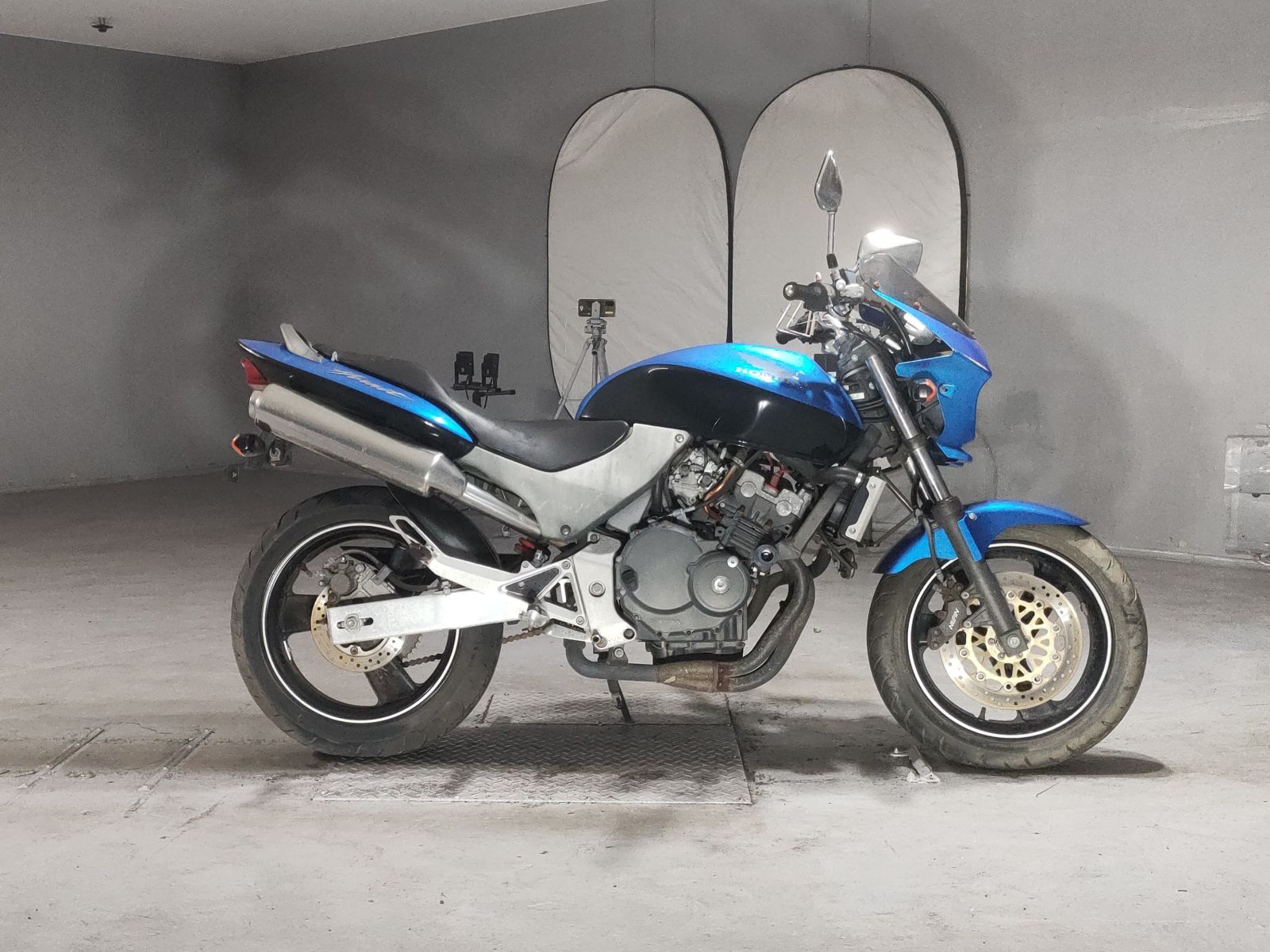 Honda HORNET250