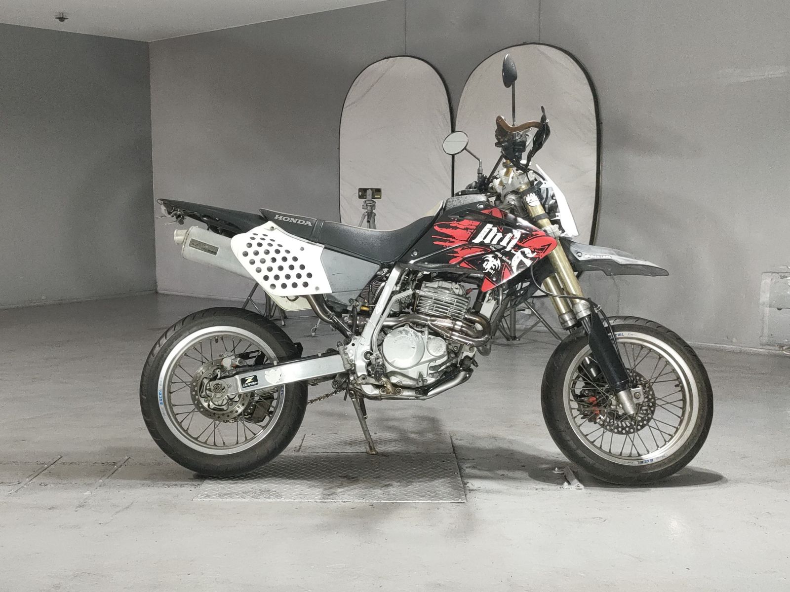 Honda XR250 MOTARD