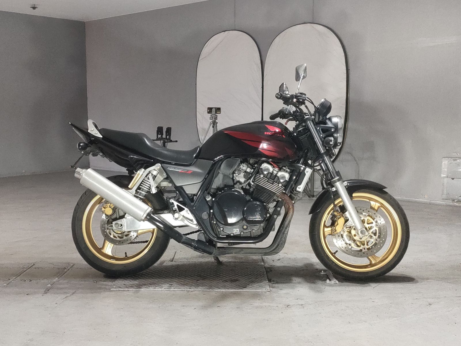 Honda CB400SFV-3
