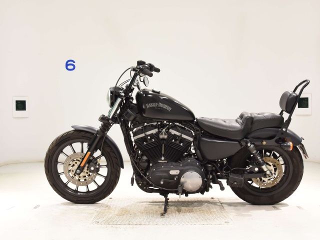 Harley-Davidson Iron 883 XL883N