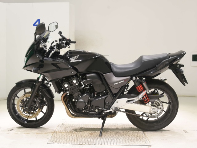 Honda CB400SFV-4 BOLDORABS
