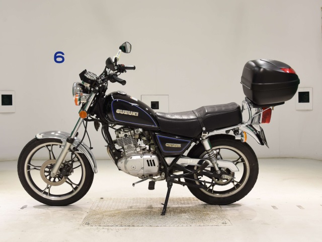 Suzuki GN125H