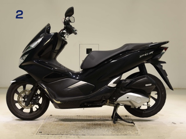 Honda PCX125-3