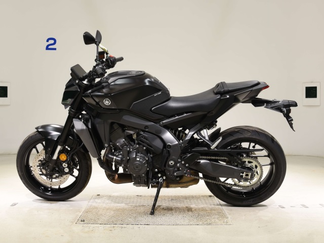 Yamaha MT-09-2AMT