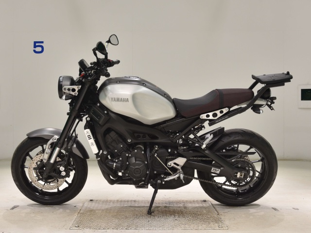 Yamaha XSR900