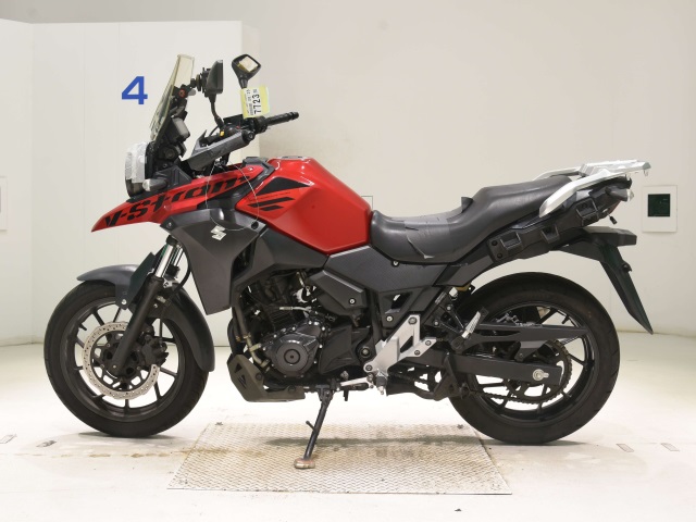 Suzuki V-STROM 250