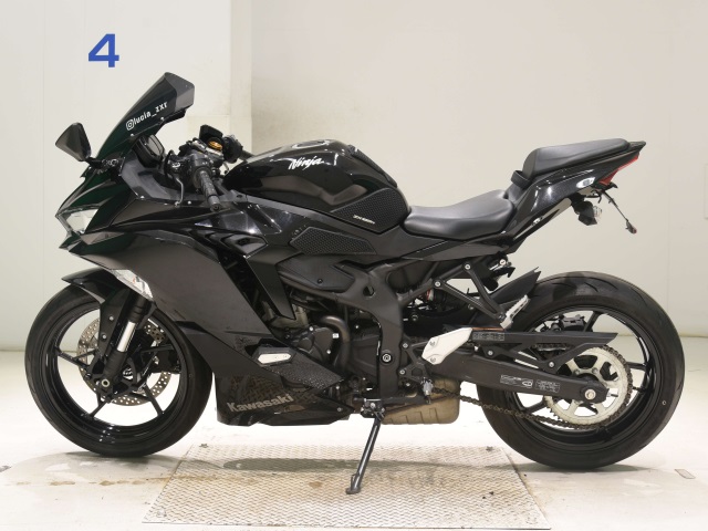 Kawasaki ZX-25R