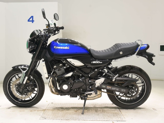 Kawasaki Z900RS
