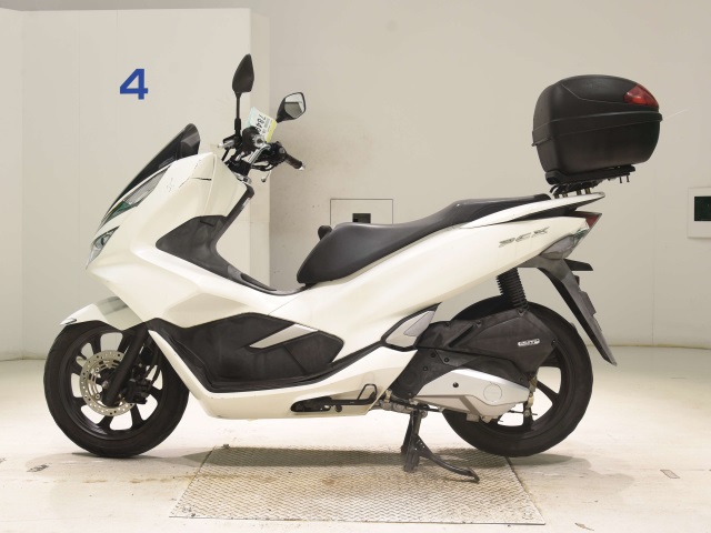 Honda PCX125-3