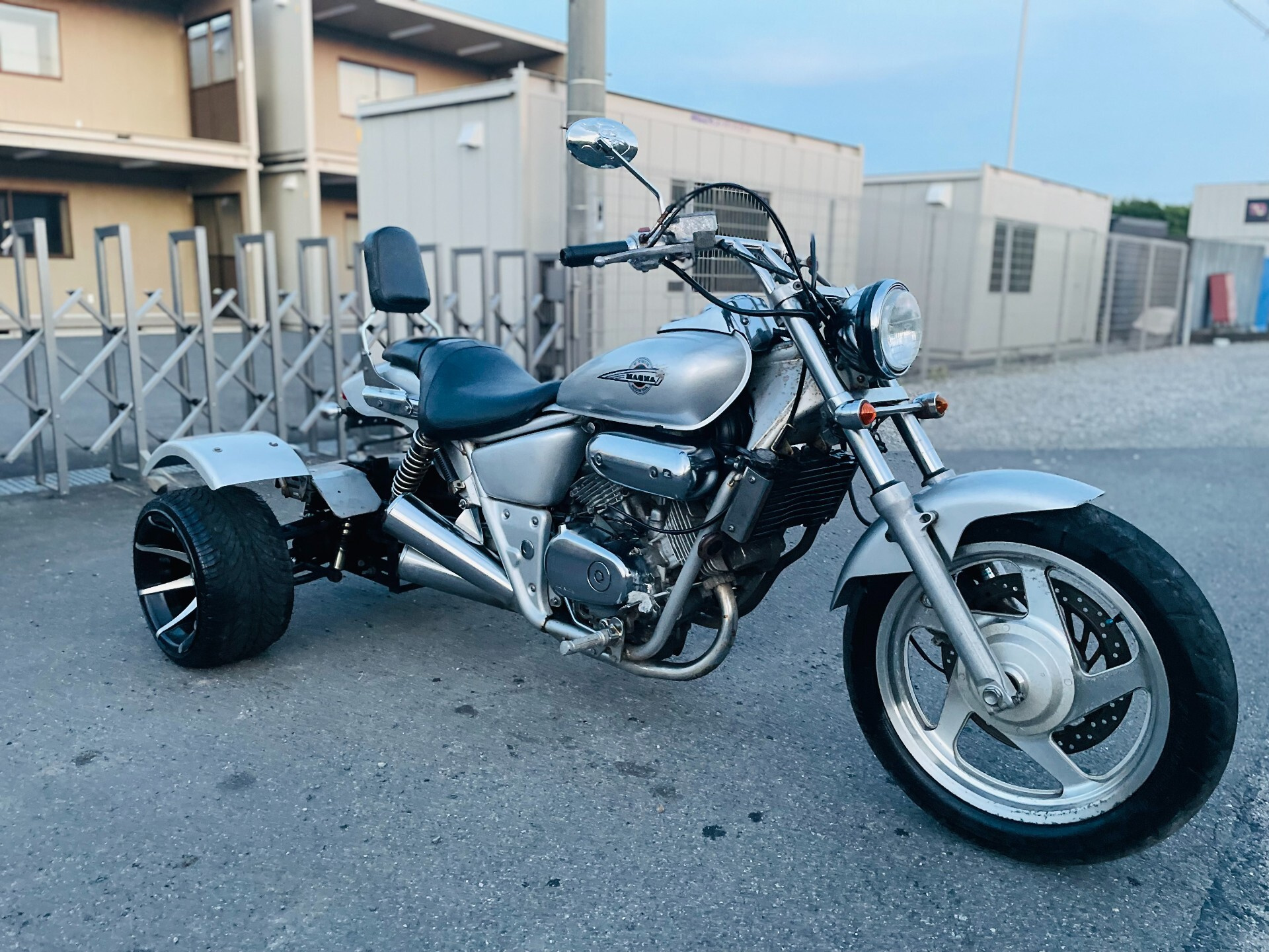 Honda V- TWIN MAGNA TRIKE
