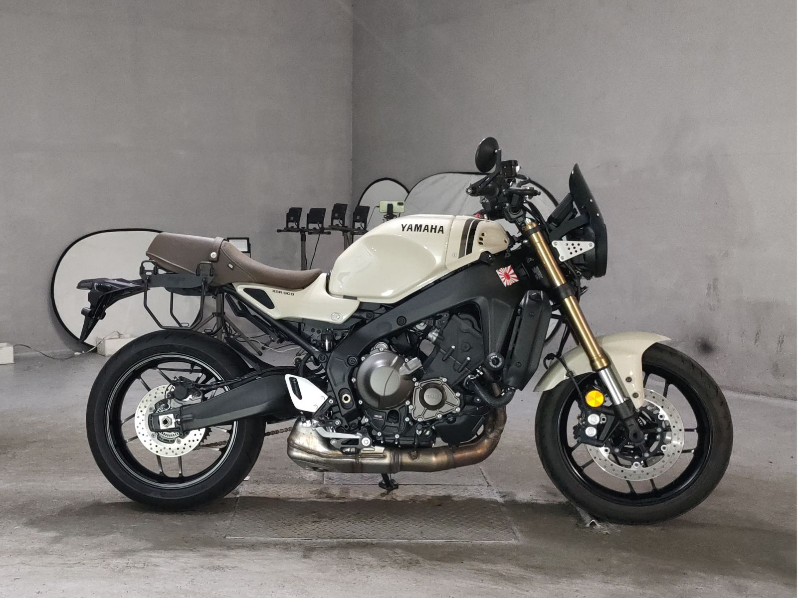 Yamaha XSR900