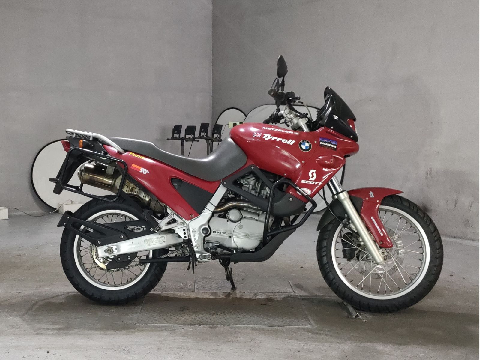 BMW F650