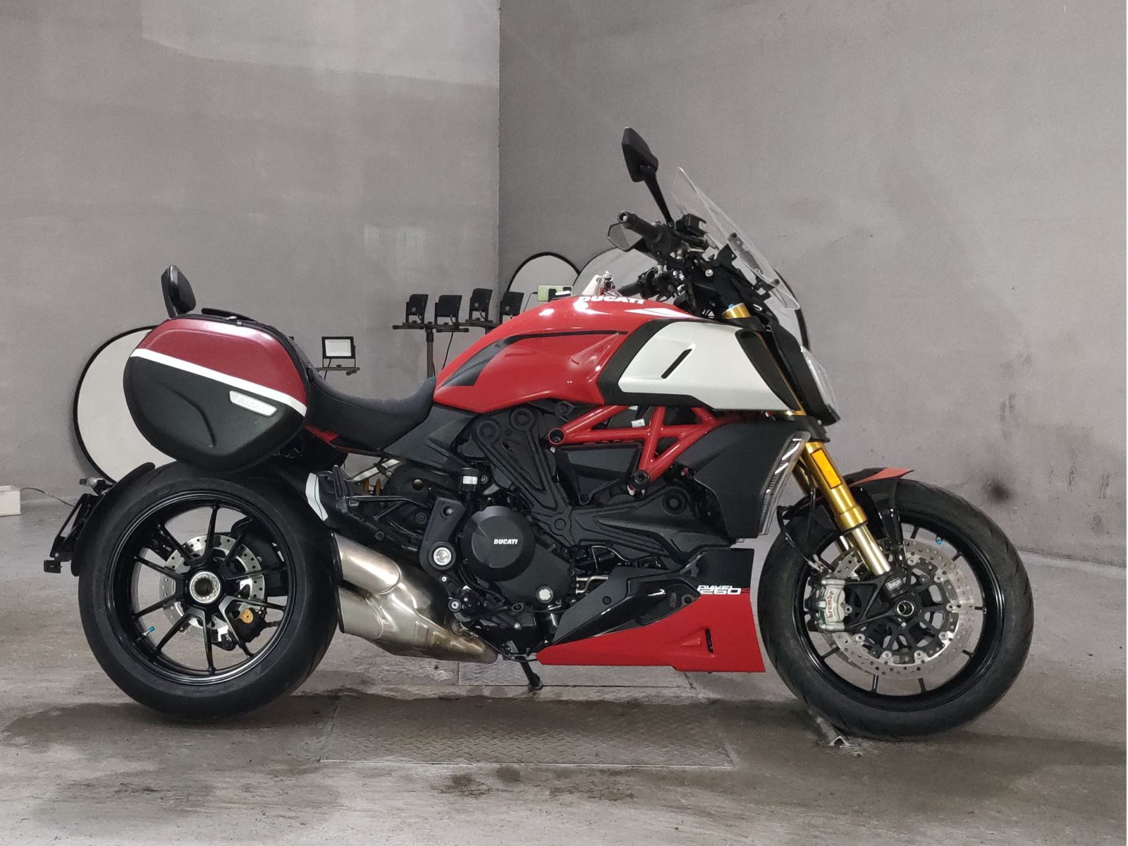 Ducati DIAVEL 1260S