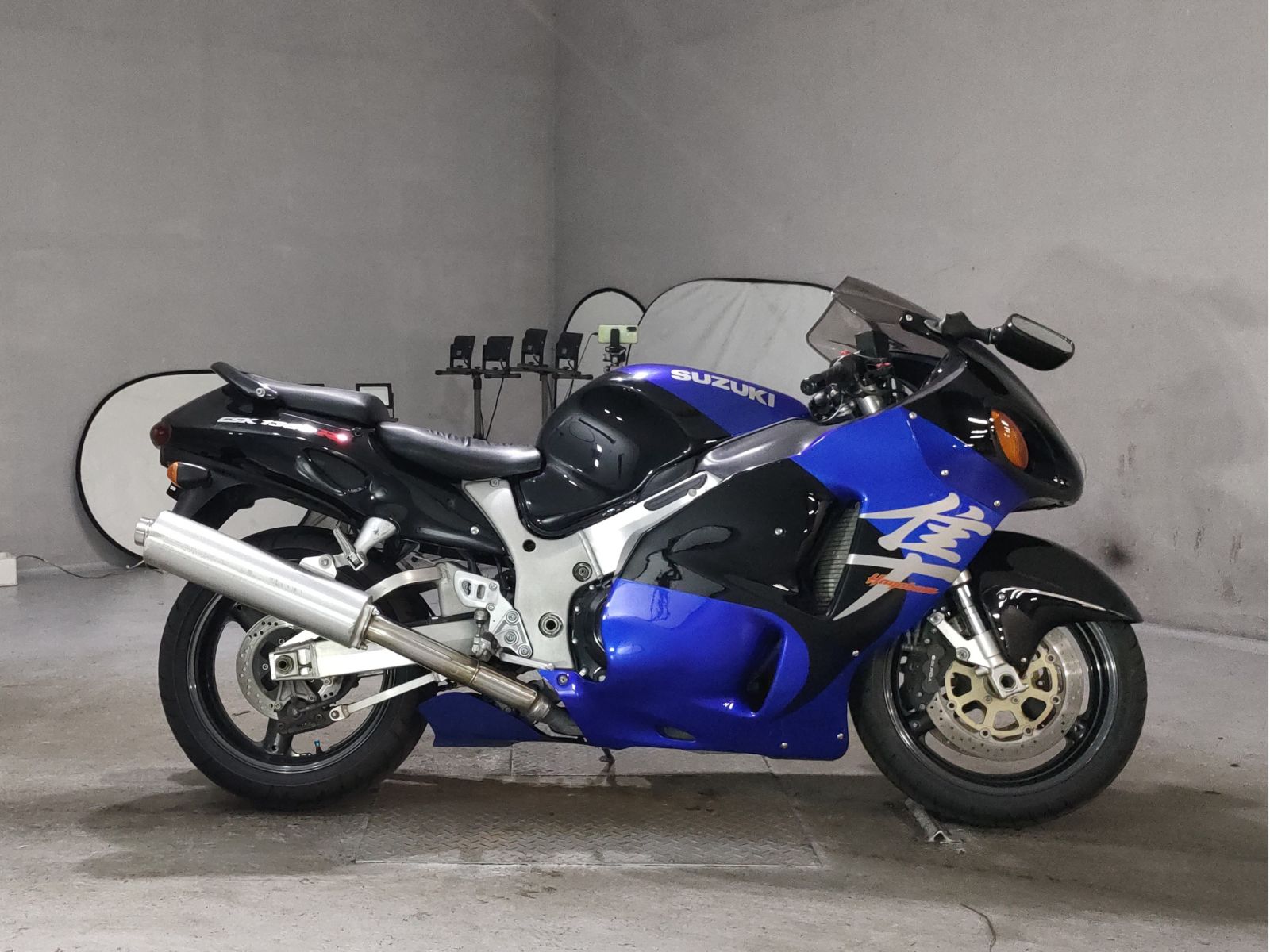 Suzuki GSX1300R HAYABUSA