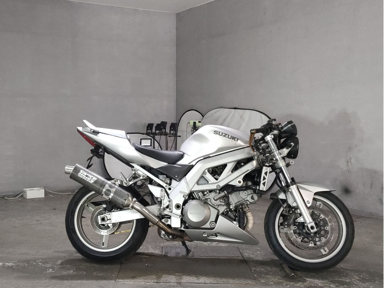 Suzuki SV1000S