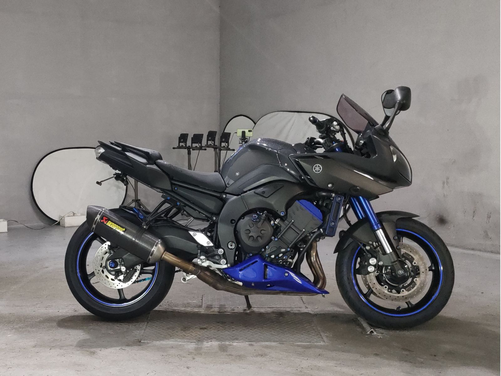 Yamaha FAZER8