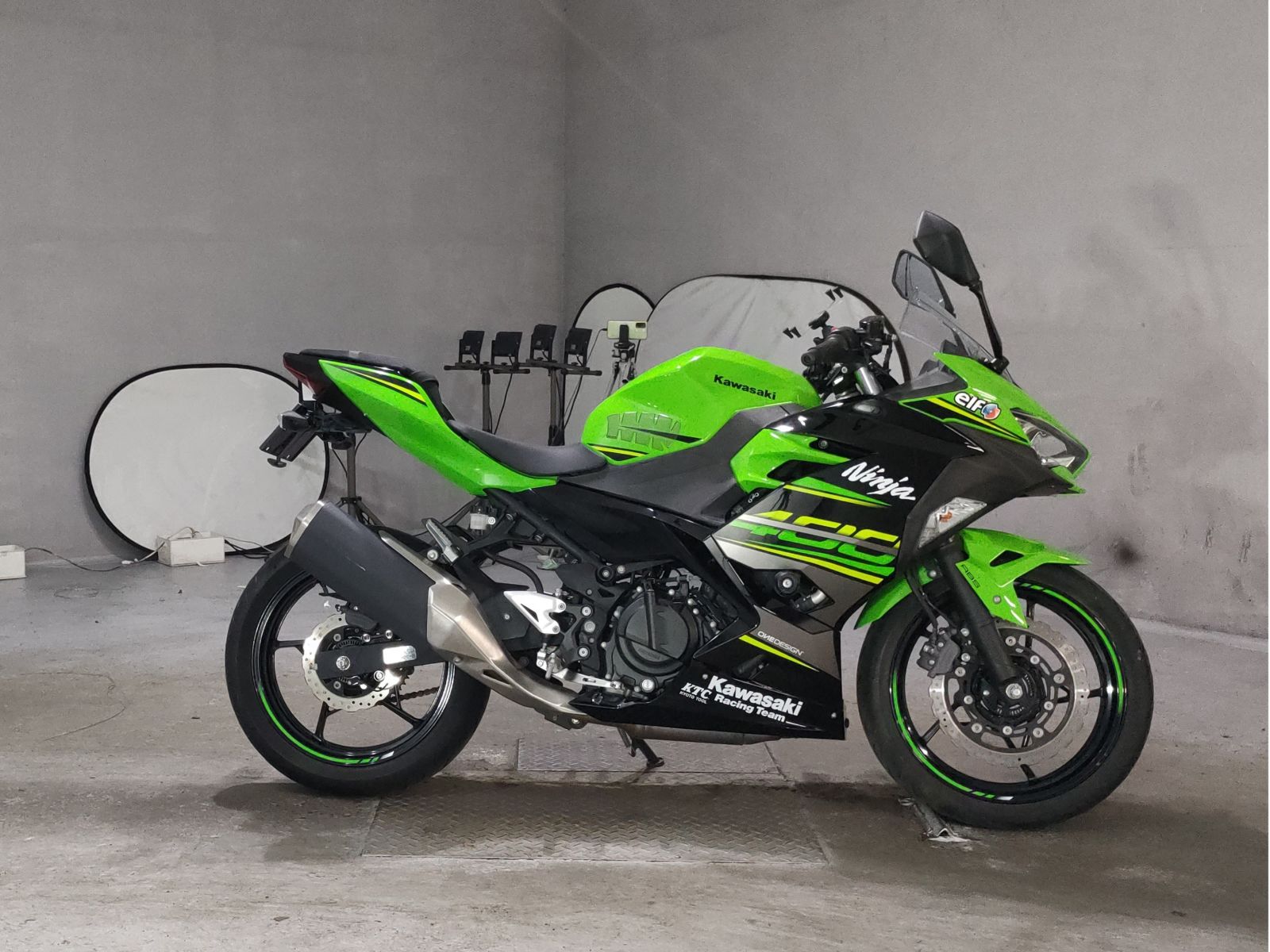 Kawasaki NINJA400