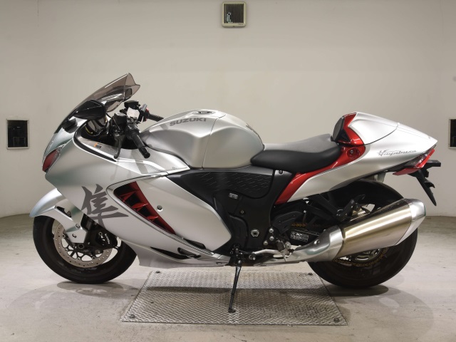 Suzuki GSX1300R HAYABUSA