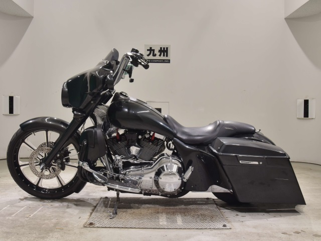 Harley-Davidson Street Glide FLHX1450